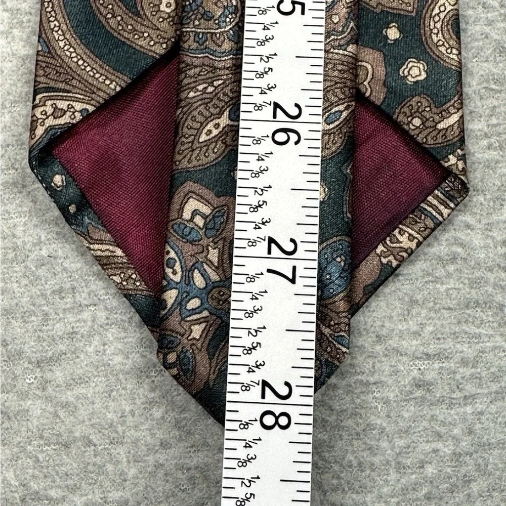 John Weitz Mens Tie Green Gold Paisley Polyester Silk Blend Made In USA
